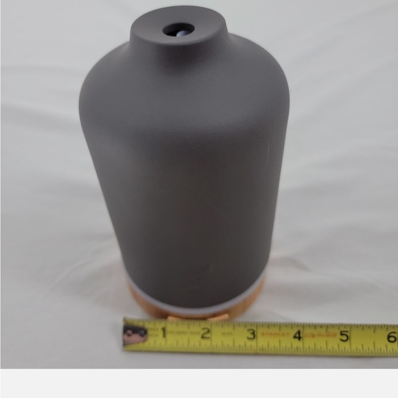 NWT Young Living essential oils Ember Diffuser - Picture 7 of 13
